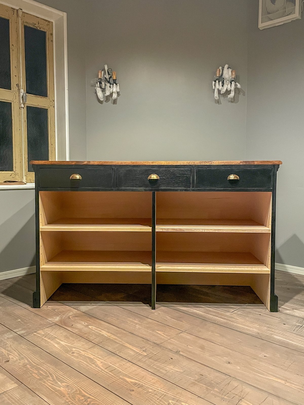 お花屋さん向けカウンターテーブル（作業台兼レジカウンター）W1500