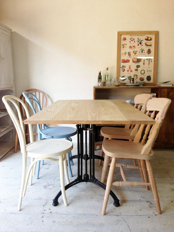 カフェやレストラン向けアイアンテーブル(4人掛け)は大阪の家具店GF