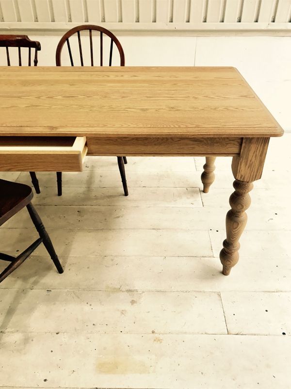 レッドオークダイニングテーブルW1800(引き出し付き)@大阪東京