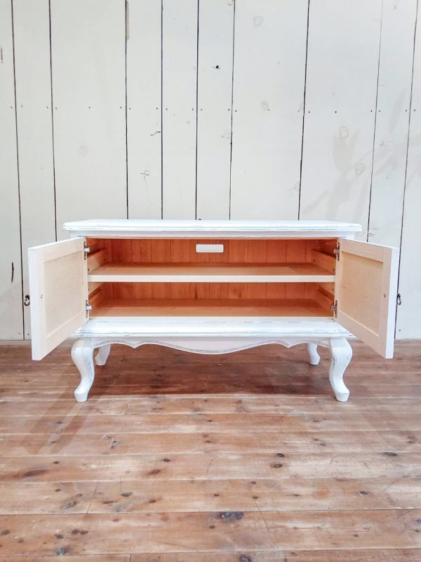 かわいい猫足テレビボード白家具姫家具のオーダーメイド専門店@大阪