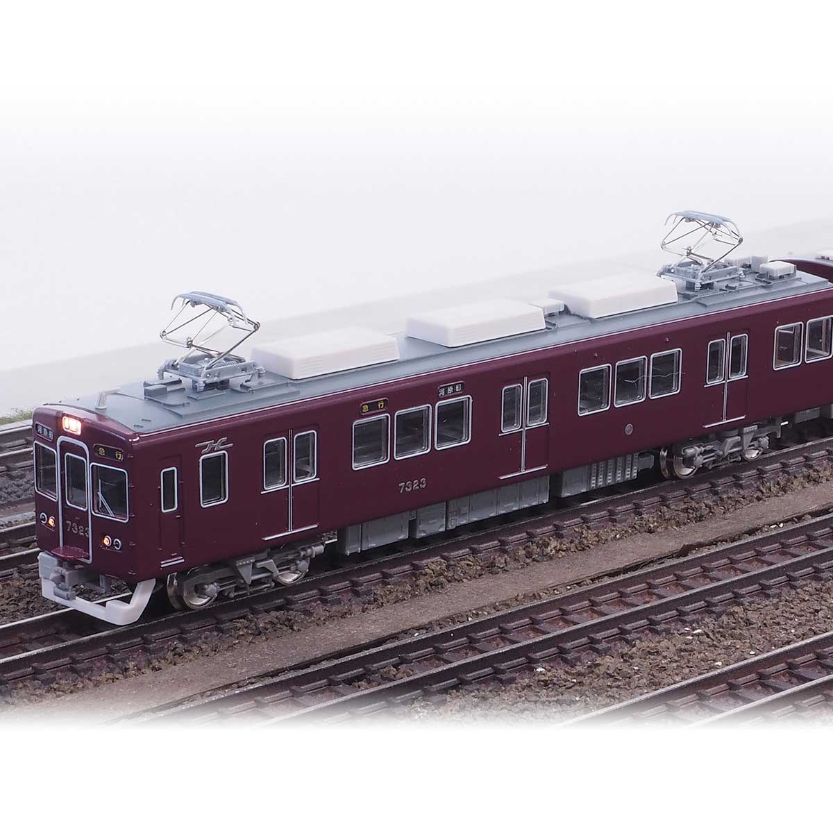 30142＞阪急7000／7300系（旧塗装）先頭車2両セット（動力無し）｜N