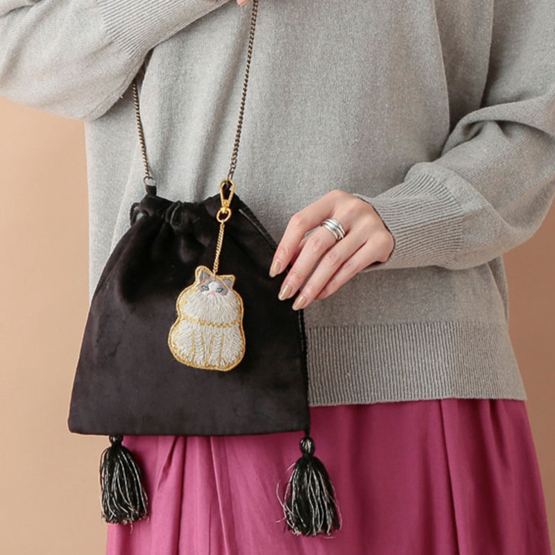 刺繍のキーホルダー - DOUBLEDAY ダブルデイ｜ライフスタイルショップ