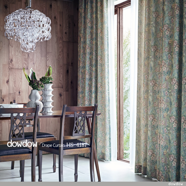 アンティーク・クラシック】ゴブラン織のボタニカル柄のドレープ