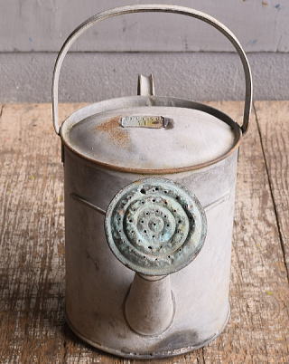 イギリス アンティーク ブリキ製 ジョウロ ガーデニング 12184