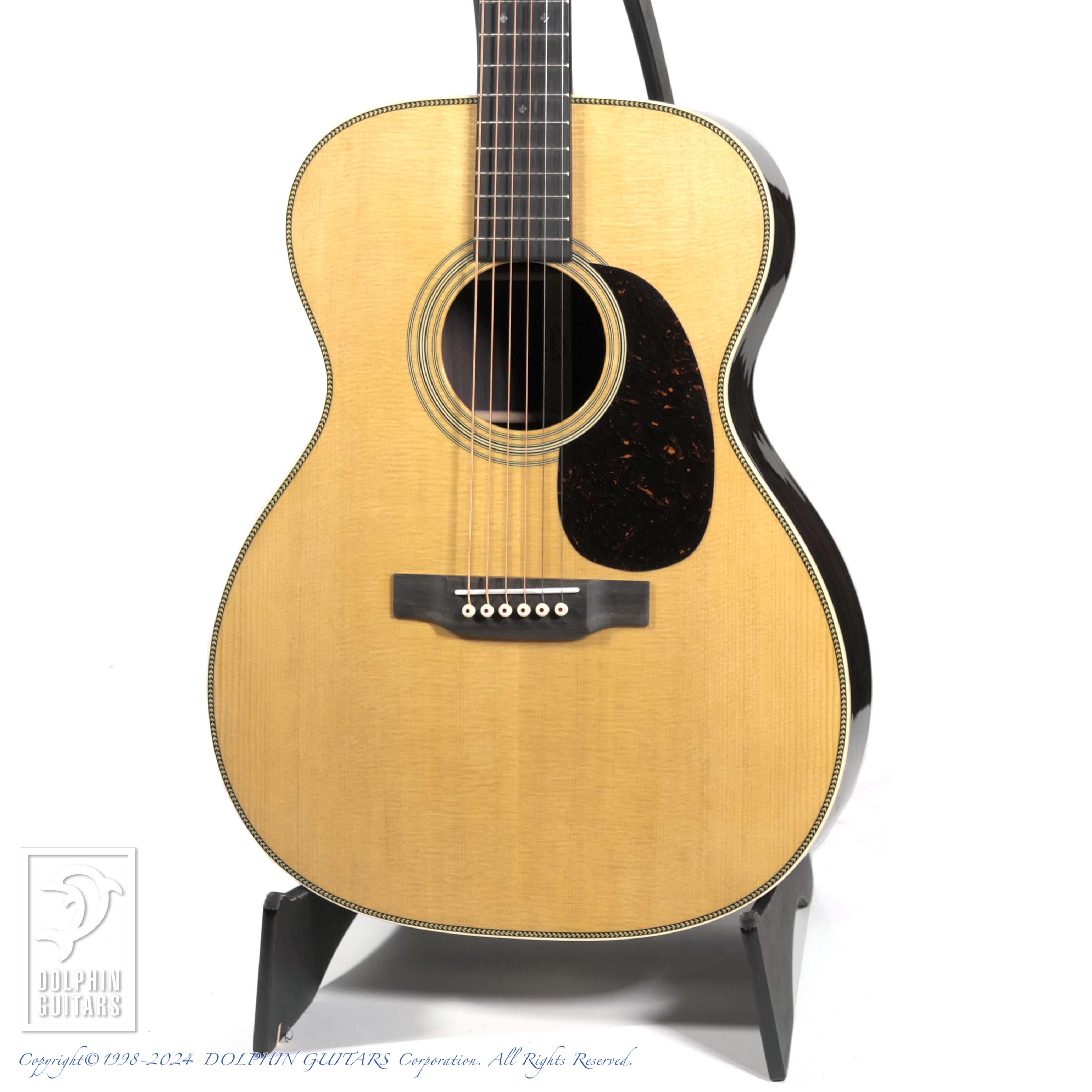 C.F.Martin 000-28 Standard|ドルフィンギターズ