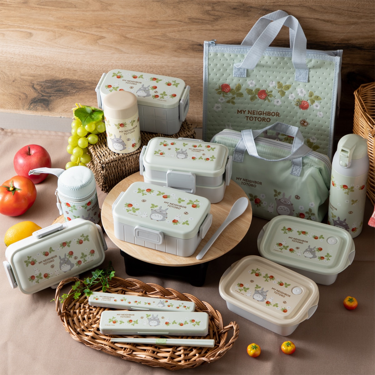 となりのトトロ 超軽量コンパクトステンマグ350ml 木苺 SMBC4B