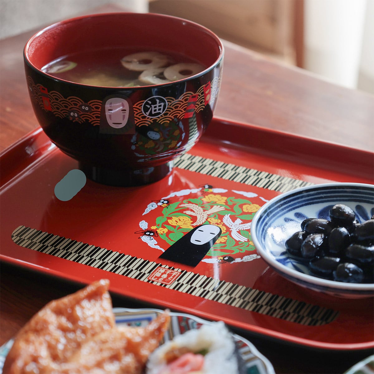 千と千尋の神隠し 塗トレー | どんぐり共和国そらのうえ店