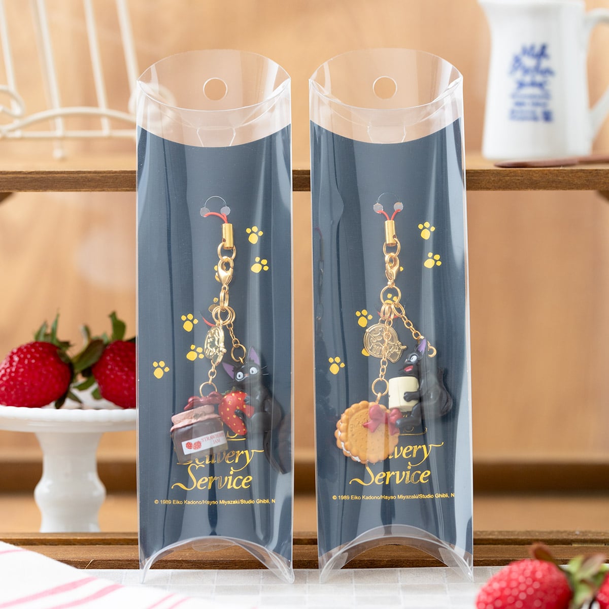 魔女の宅急便 ジジのスイーツぶらりん ビスケット | どんぐり共和国