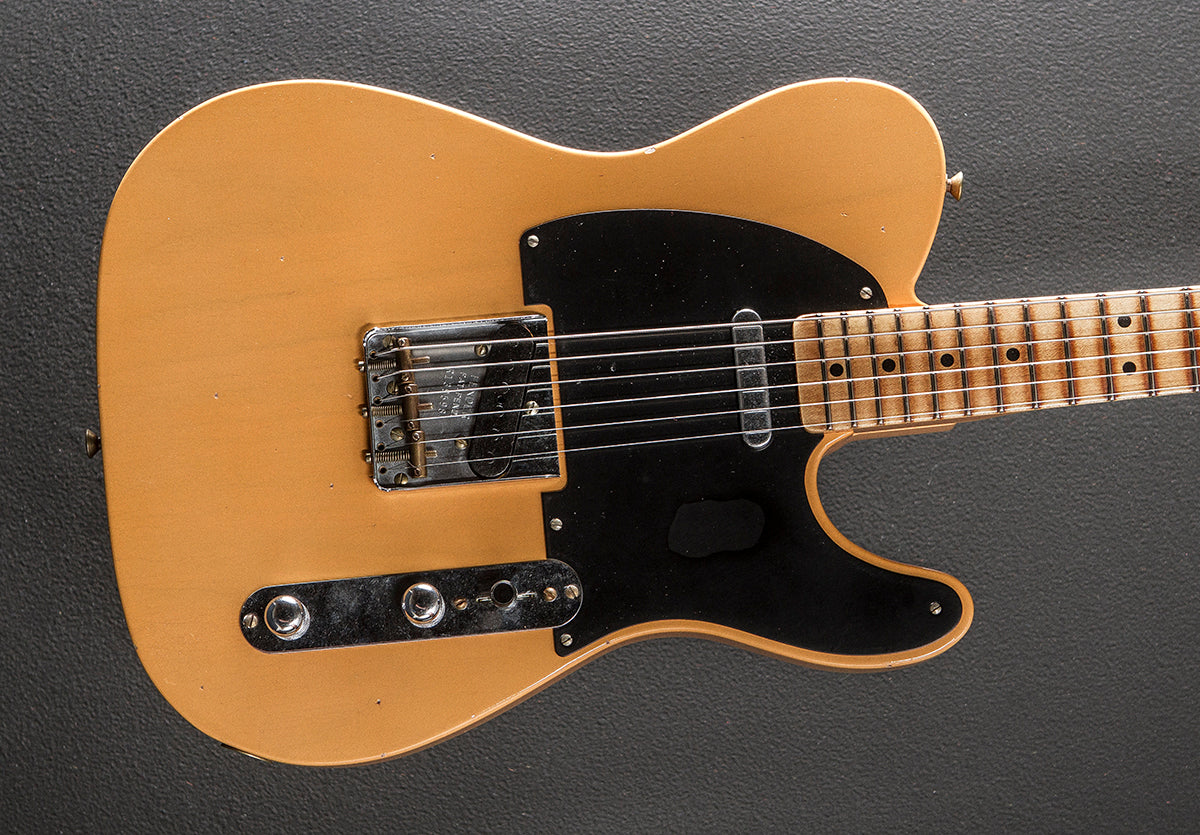 1952 Journeyman Relic Telecaster - Nocaster Blonde – Dave's Guitar