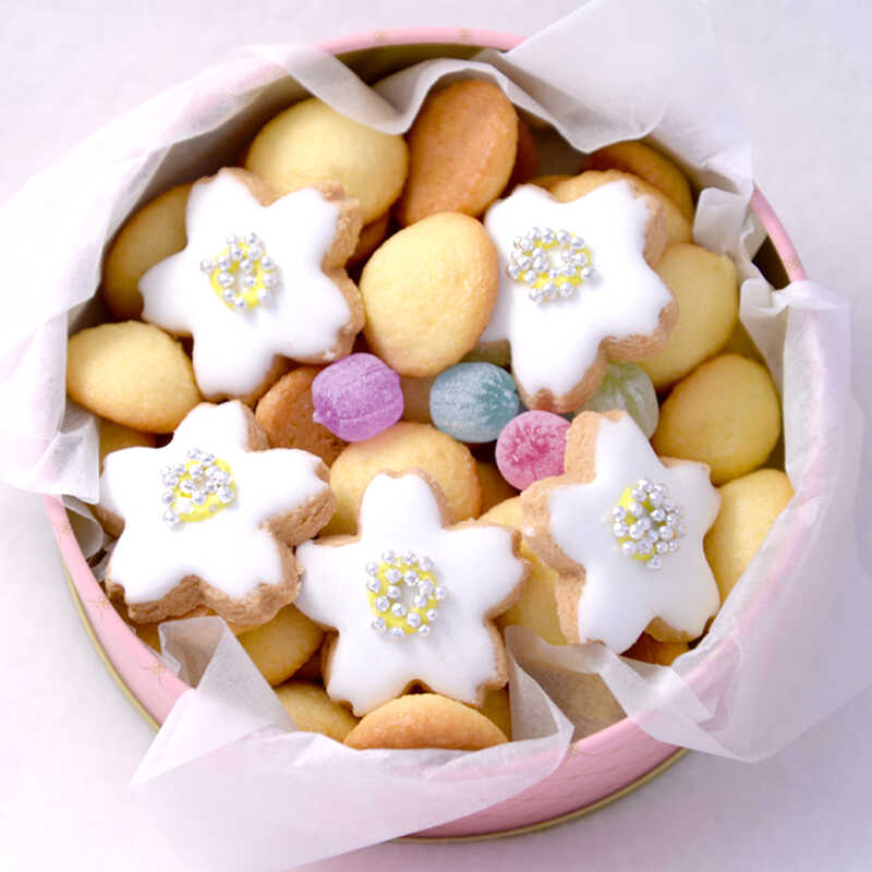 ホワイトチェリー缶｜大丸松坂屋オンラインストア【公式通販】