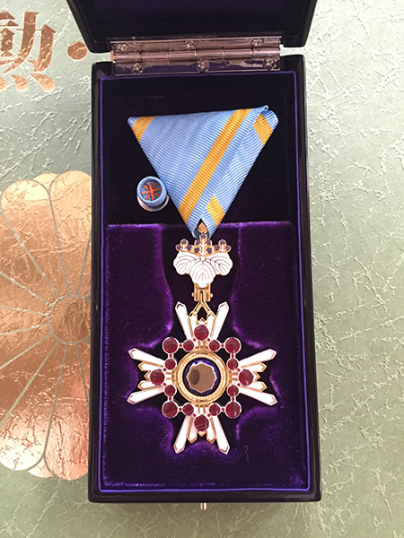 監査役の松枝由美が内閣府より瑞宝双光章の叙勲を受けました | 第一