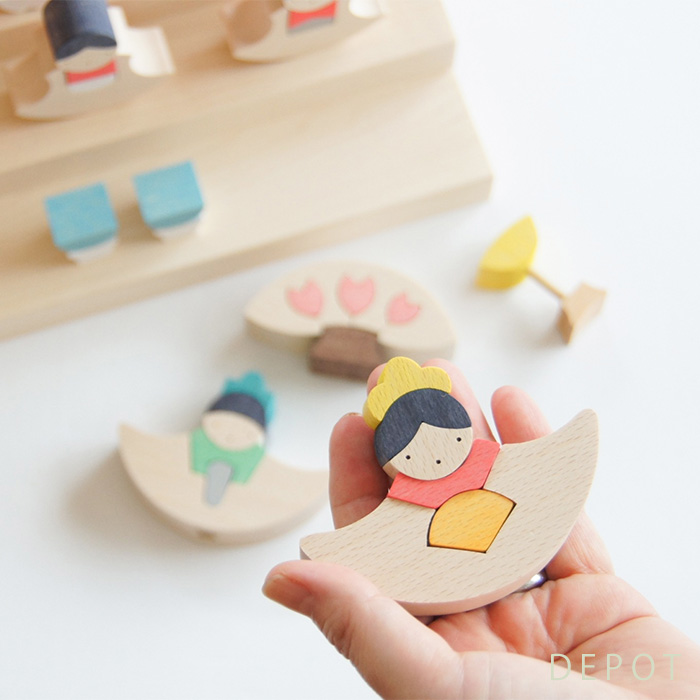 小黒三郎・ひな人形 KH410【銀杏円びな三段飾り（普通垂幕）】遊プラン