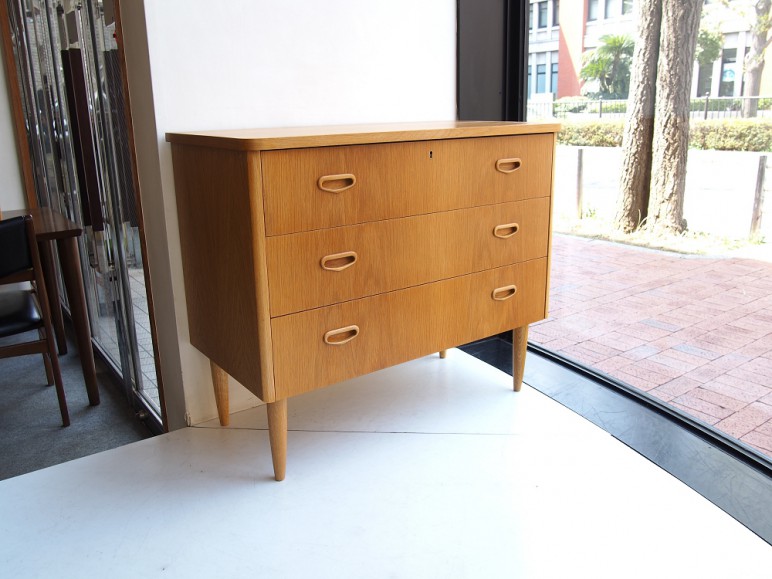 Chest Oak チェスト オーク材 ヴィンテージ北欧家具 « 過去販売商品