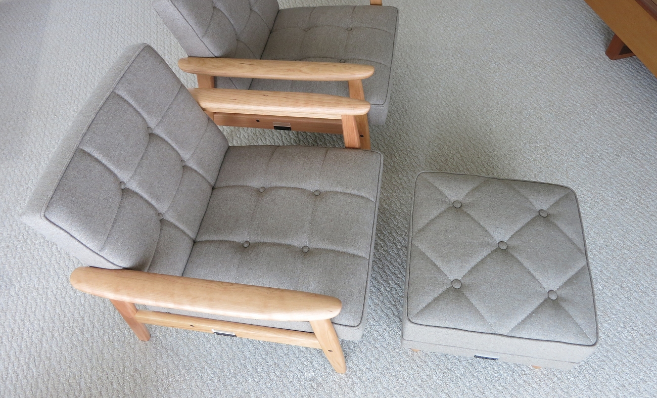 カリモク60 Kチェア1シーター フラノベージュ（チェリー材）と