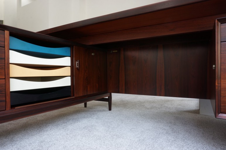 希少材ローズウッド デスク 4引き出し 希少材ローズウッド デスク 4