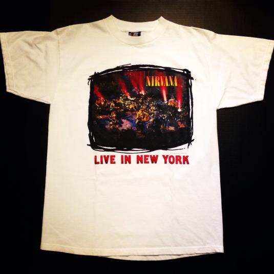 Vintage 1995 Nirvana Unplugged Live in New York t-shirt | Defunkd