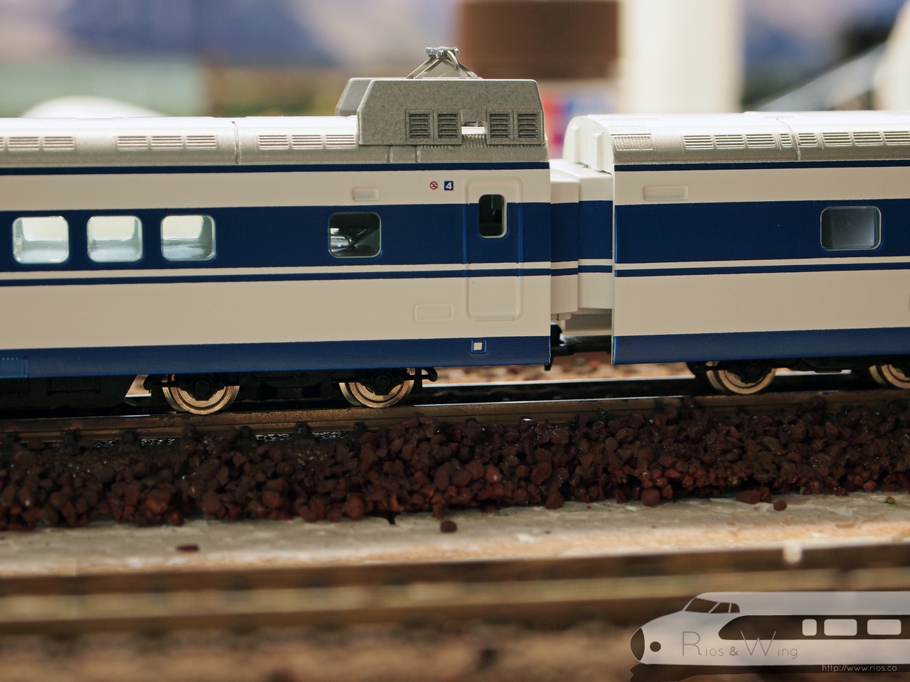 Tomix 山陽新幹線博多開業30周年記念「0系ひかり」完成品- Diocolle