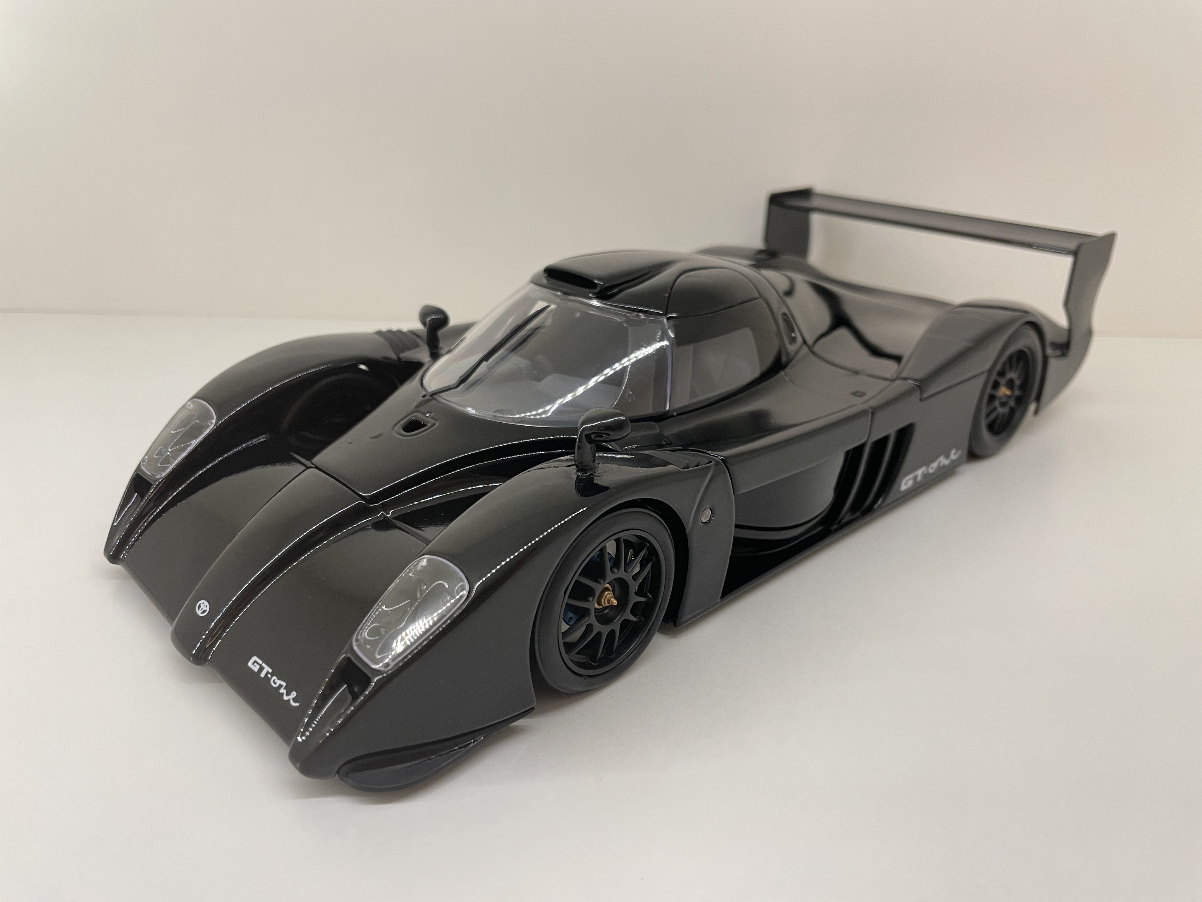 Toyota TS020 GT-One test road-legal car 1:18 | DiecastXchange Forum