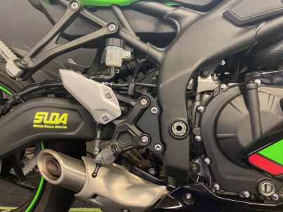 ZX-25R 新作！バックステップ（セットバックプレート）｜ZX-25R