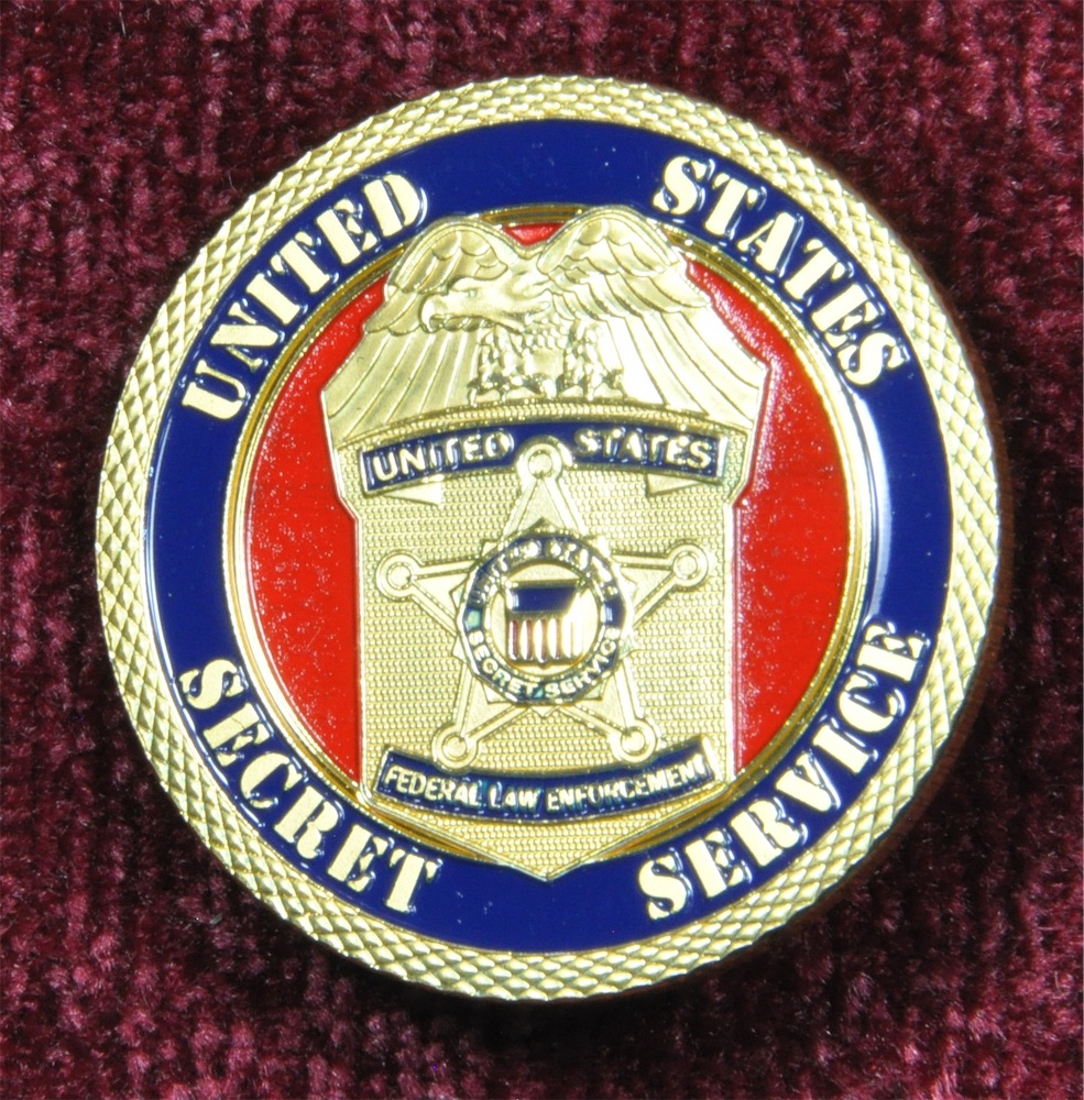 フラッシュライト等タクティカルグッズならネットDSIクラブ(大阪市西区)