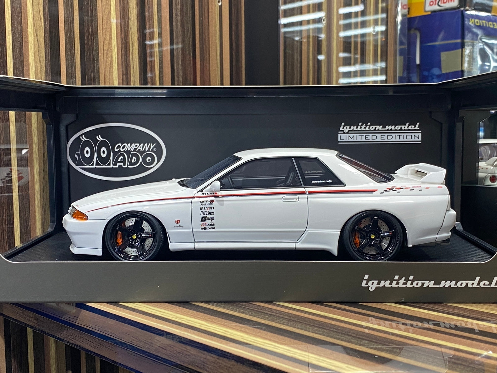 1/18 Diecast Nissan Skyline GT-R R32 White Ignition model