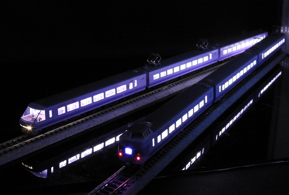 KATO鉄道模型オンラインショッピング 381系「スーパーやくも