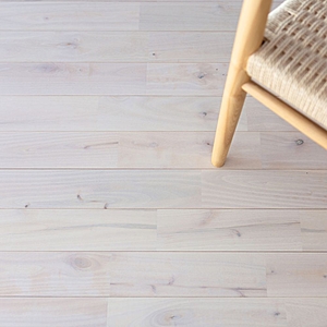 西南サクラ | プロも選ぶ無垢フローリング通販【e-KENZAI】