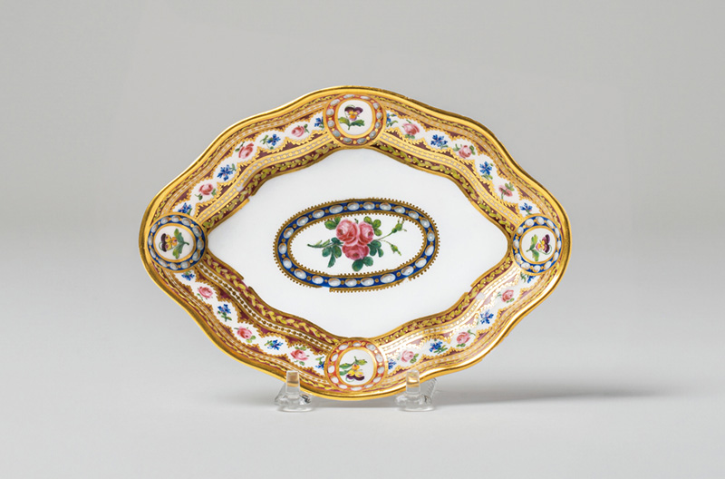 妃たちのオーダーメイド セーヴル フランス宮廷の磁器 -マダム