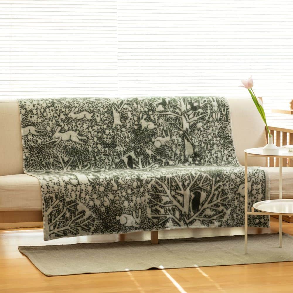 KLIPPAN/クリッパン ウール シングルブランケット rabbits play, birds