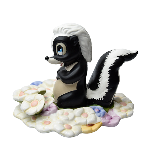 7月にエドムオークションへ出品予定のディズニーフィギュア作品をご