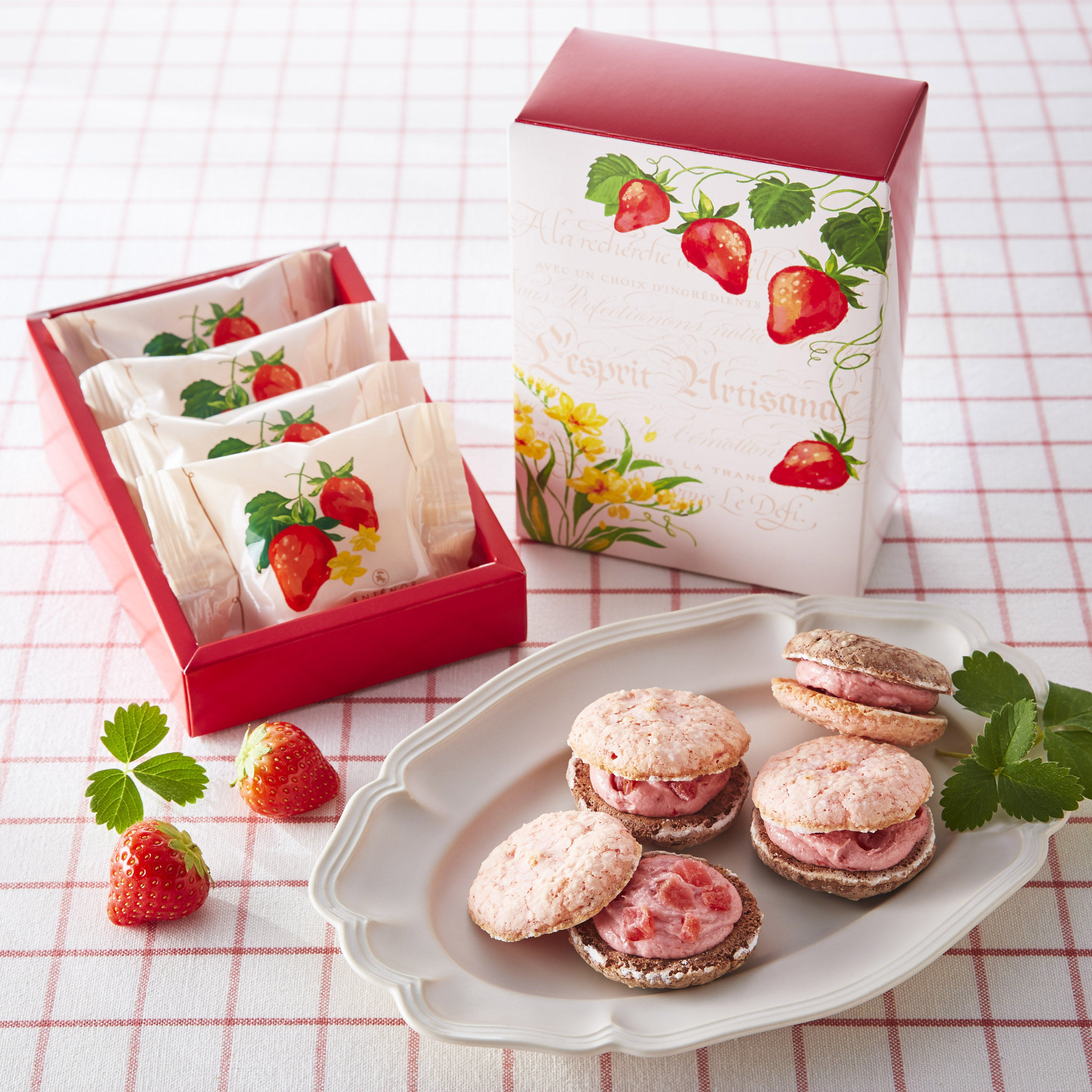 春の訪れ、心はずむ「苺の焼き菓子」で至福のひとときを