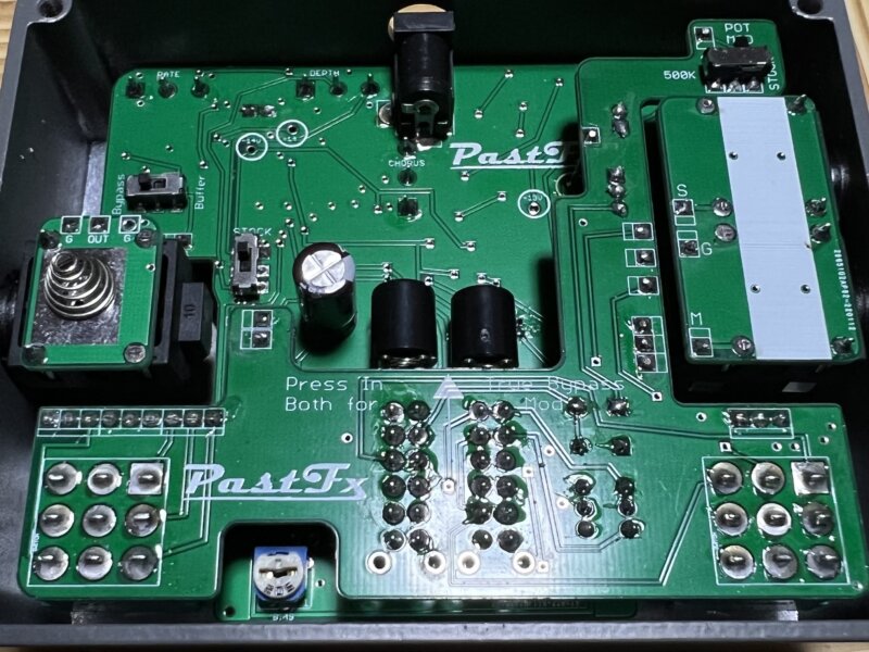 BOSS CE-1の最高峰クローン！PastFx Chorus Ensemble MN3007をレビュー