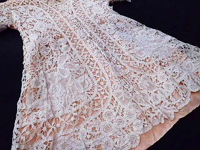 ヴィクトリアン ホニトンレース 子供ドレス - 薔薇と天使のアンティーク