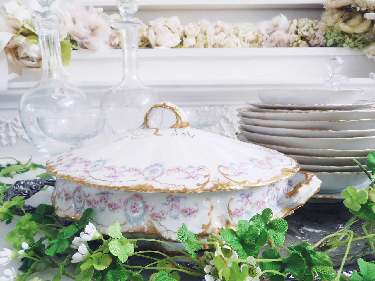 リモージュ アヴィランド 330 スーピエール - 薔薇と天使のアンティーク