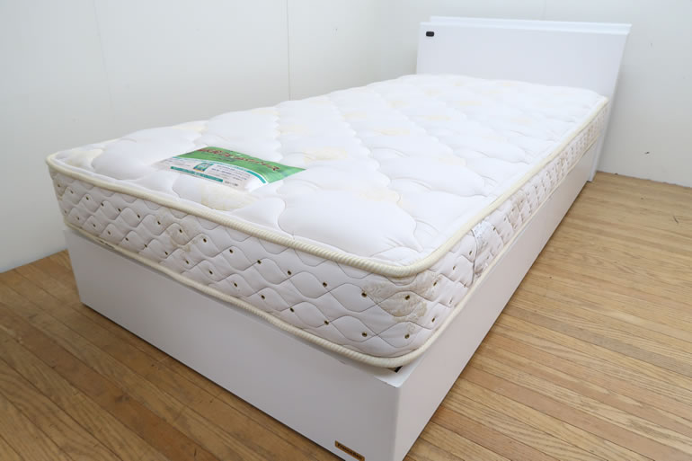 ベッドの解体方法とは 解体の手順から正しい処分方法まで