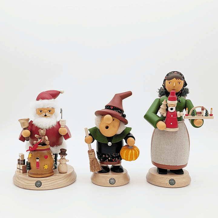 時代提物 彩色人物根付 天然素材 在銘【煙管で一服】高さ約3.9cm 重約33ｇ 鷺図蒔絵網代編煙管筒提革煙草入－煙管筒｜根付専門店「提物屋」