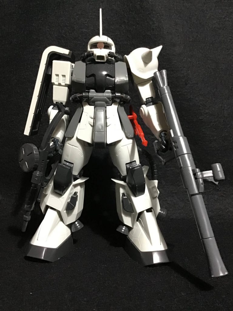 ガンプラMG】ザクⅡシン・マツナガ専用機を比較してみた – zacco