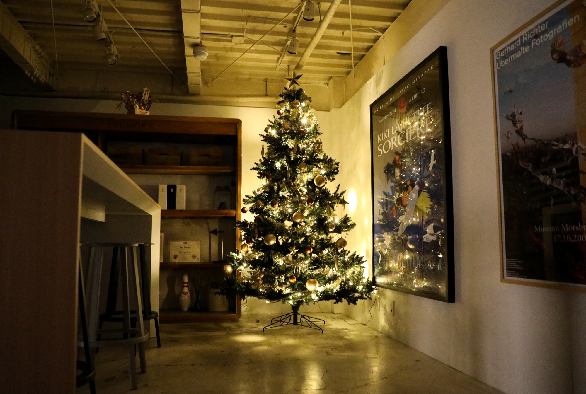 クリスマスツリーを設置しました！ | 株式会社 エヴォワークス -EVOWORX-