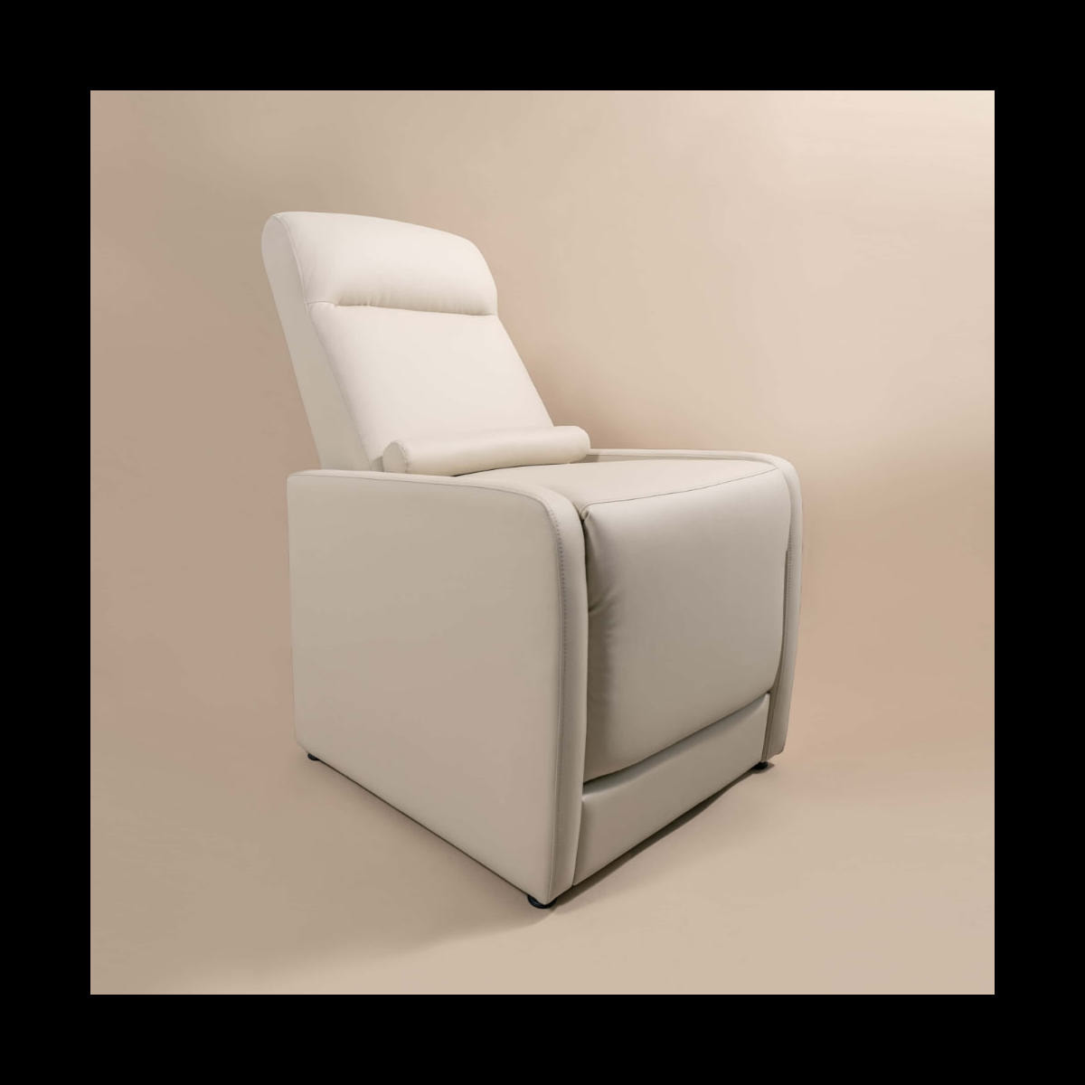 GANA】電動リクライニングチェア シエロplus＜ヌードベージュ＞の通販