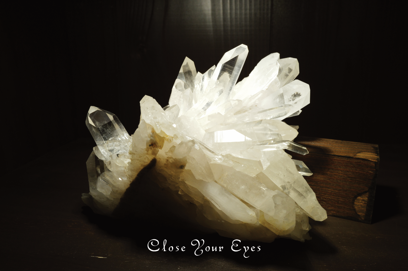 アメリカ・アーカンソー水晶クラスター 07 / 原石 / パワーストーン