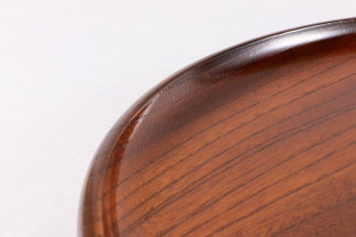 欅 薄盆「国産欅をくりぬいた丸盆です」