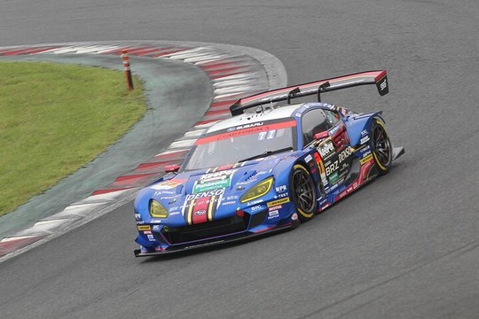 第4戦富士決勝 大混戦を制し、No. 37 KeePer TOM'S GR Supraが今季初