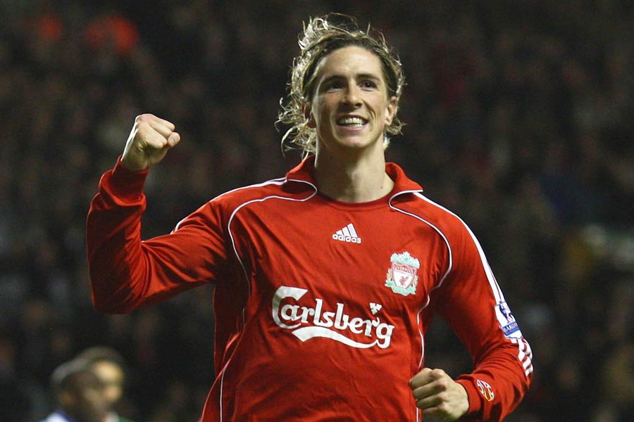 トーレスを輝かせた「魔法のアシスト」 盟友ジェラードと戦った