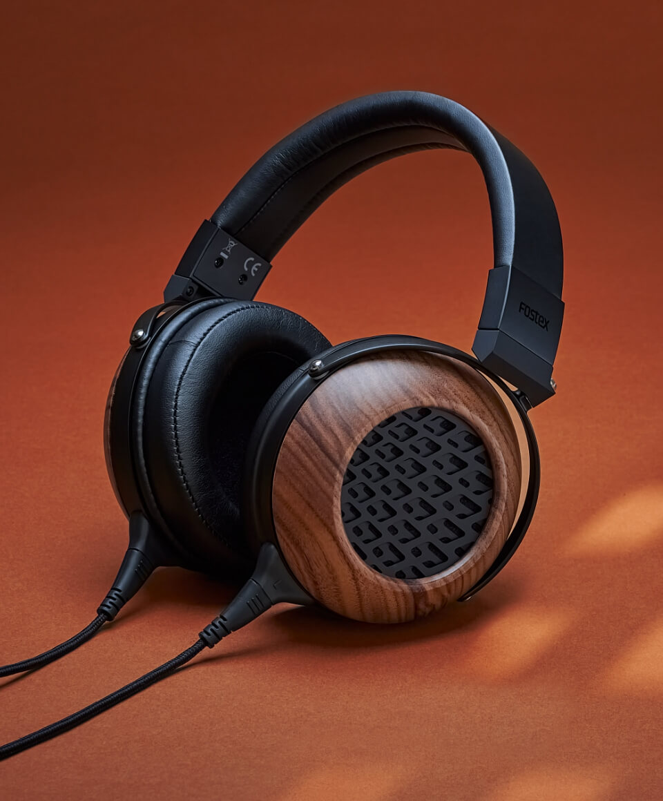 FOSTEX PREMIUM HEADPHONES オープン型プレミアム・ヘッドホン