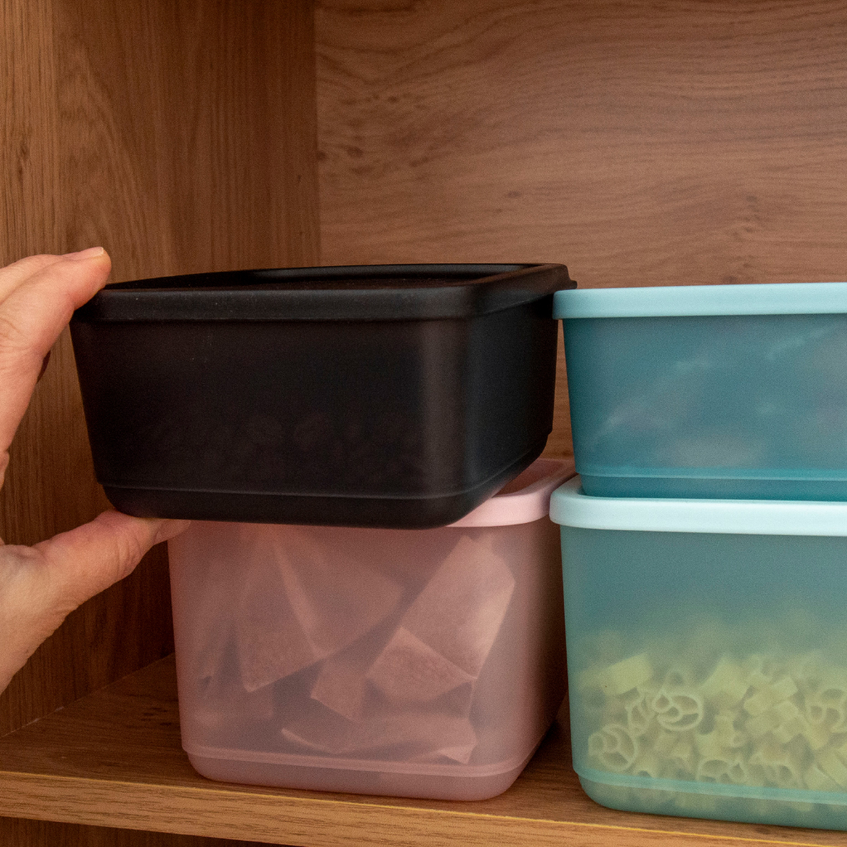 取扱終了］タッパーウェア Tupperware キュービックス スクエア 650ml