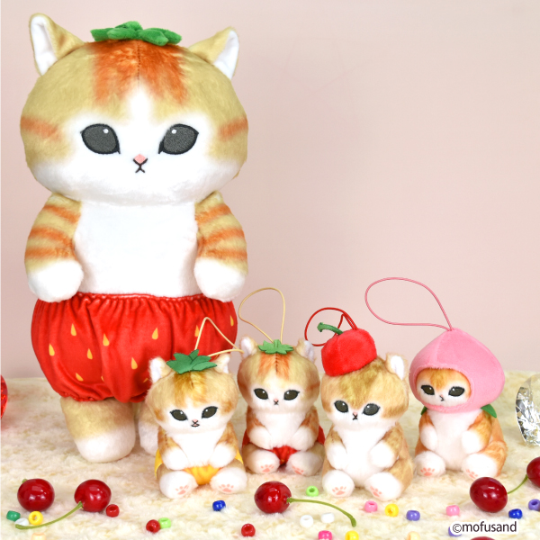 SNSやLINEスタンプで大人気の『mofusand』よりフルーツにゃんシリーズ