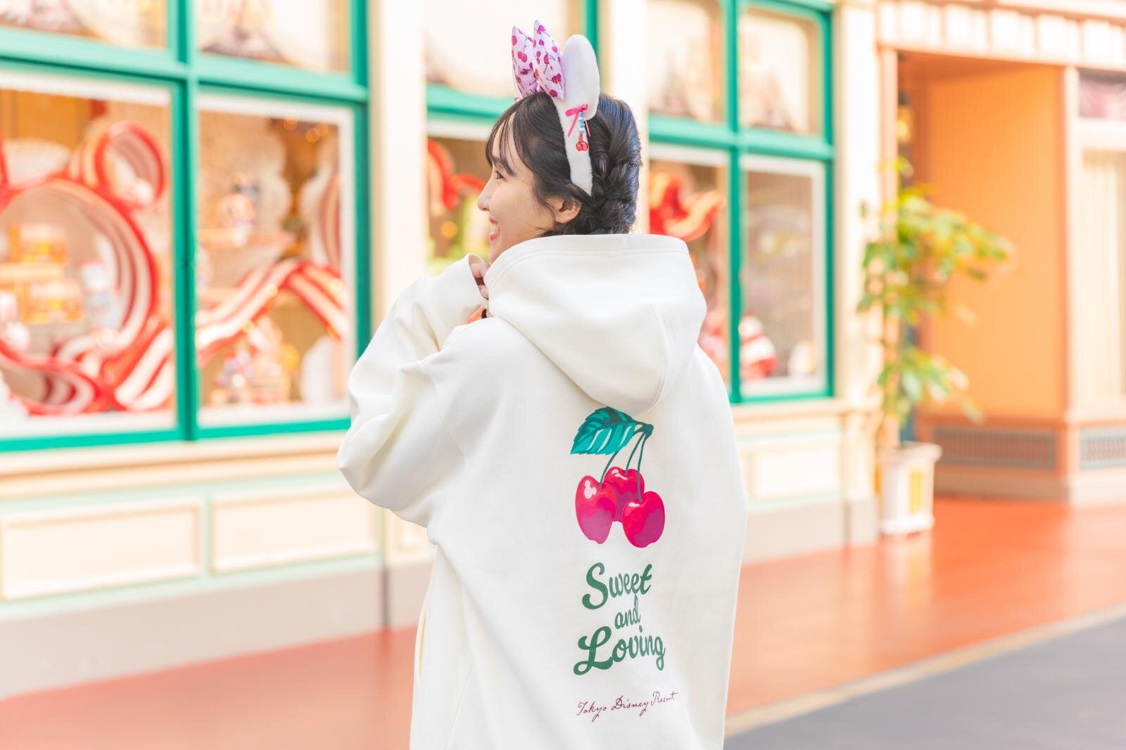 ミニーマウスのさくらんぼグッズ、チェリーリボンのカチューシャや