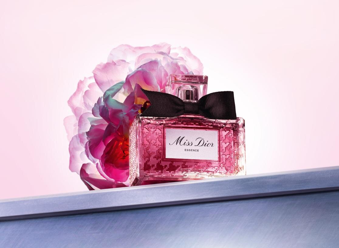 ミス ディオール エッセンス」