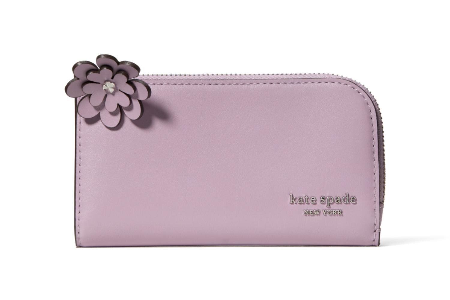 ケイト・スペード25年秋小物、くすみピンクの“Kハードウエア”付き