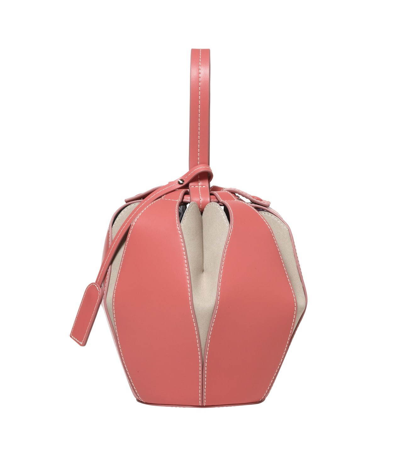 香取慎吾×祐真朋樹の「ヤンチェ＿オンテンバール」“花びら”バッグを